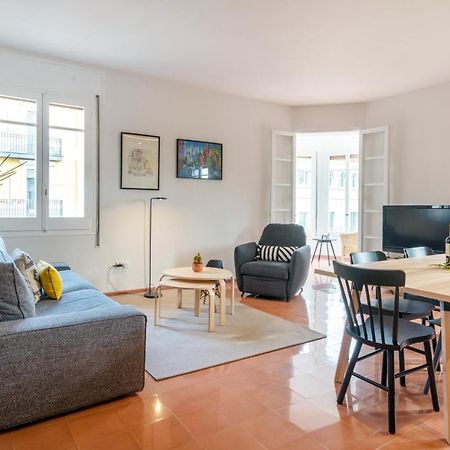 ז'ירונה New Top Floor Apt With A Lot Of Light & Aircon מראה חיצוני תמונה